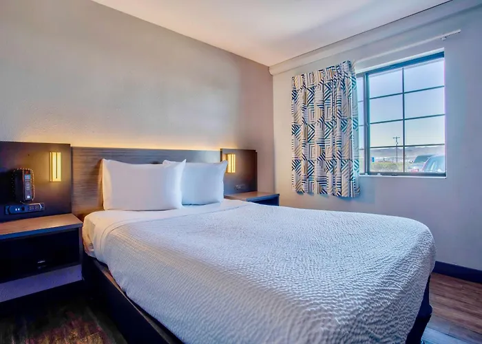 Hotel 6-kingman, Az - Route 66 East Kingman