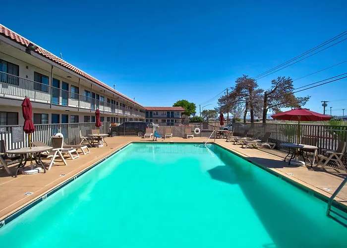 6-kingman, Az - Route 66 East Hotel Kingman